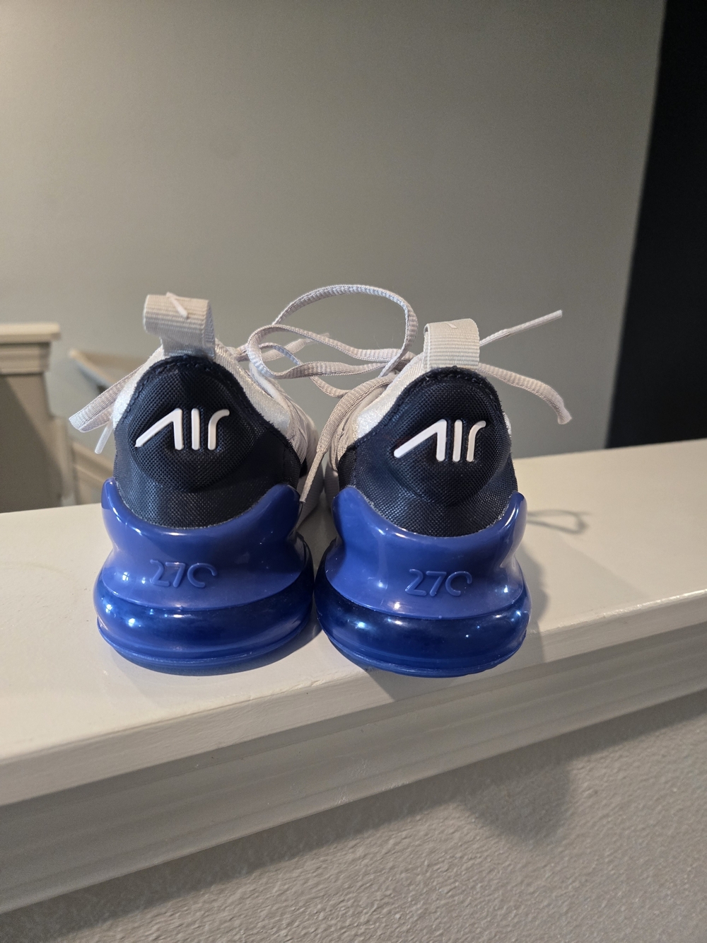 Nike Kids' Air Max 270 Size 1 Lightweight Mesh Sneaker - White/Blue - Picture 2 of 4